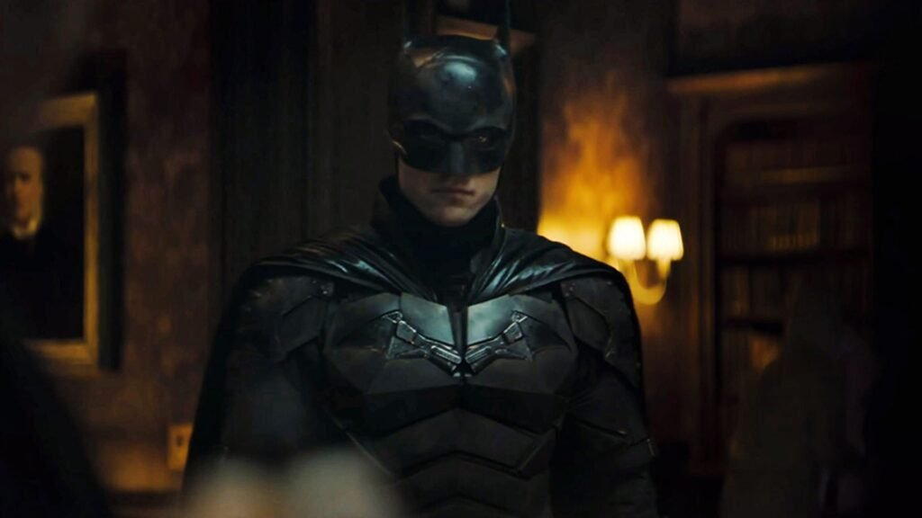 Cuáles son los temas principales de Batman: The Dark Knight Returns 1 batman en la oscuridad de gotham city 1