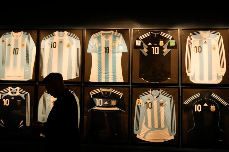 Dónde comprar la camiseta de Argentina campeona del mundo 18 camiseta de futbol argentina en exhibicion 1