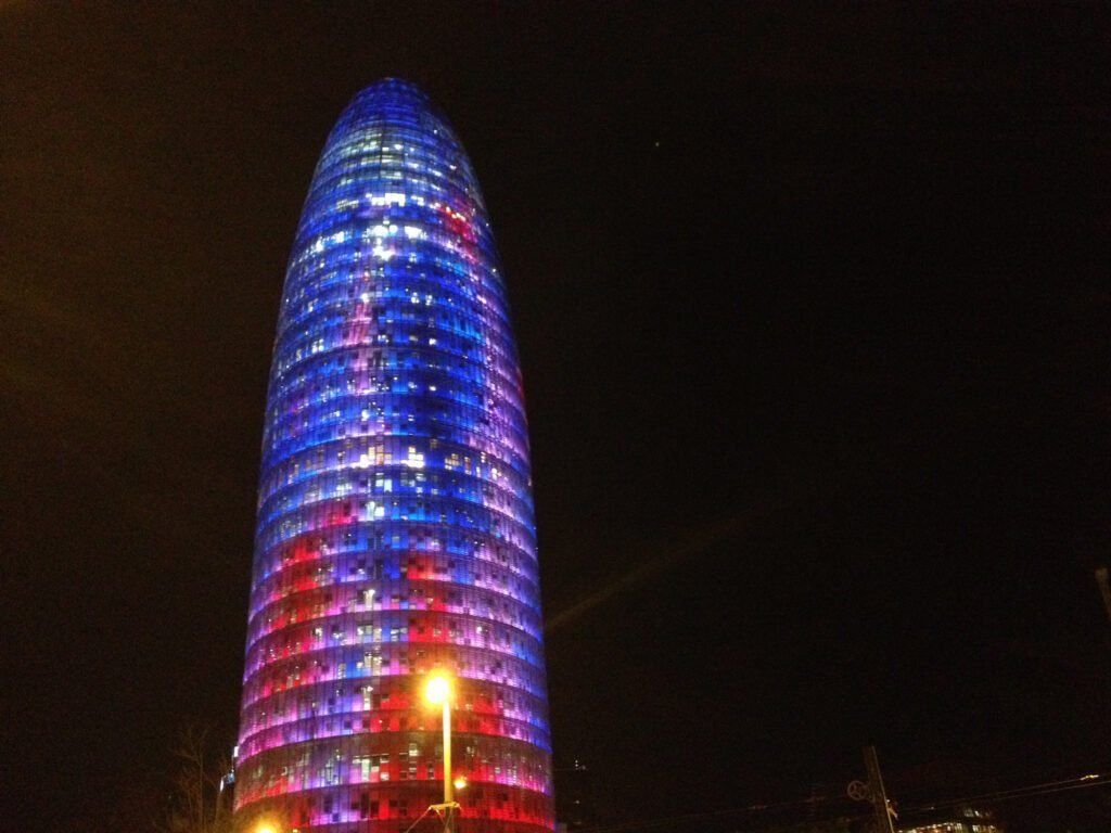 Dónde se encuentra La Casa del Teatro Feria y qué ofrece