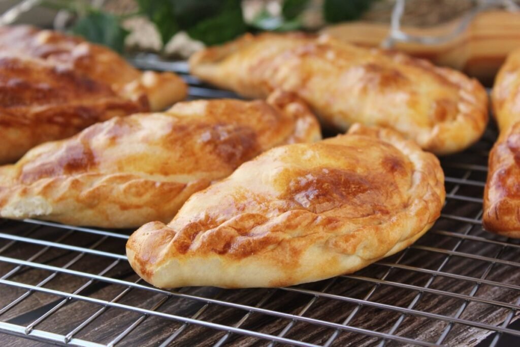 Cómo hacer empanadas tucumanas con papa Receta fácil y deliciosa 4 Cómo hacer empanadas tucumanas con papa Receta fácil y deliciosa