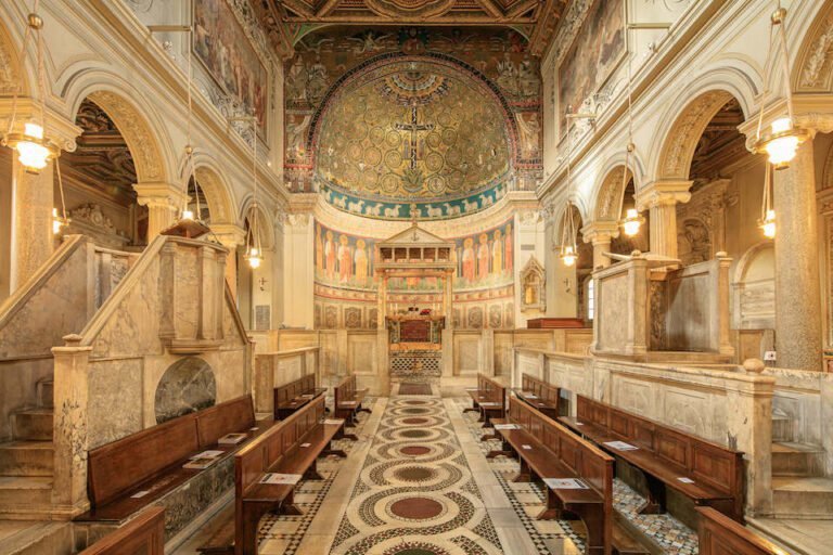 interior de la basilica de san clemente 1