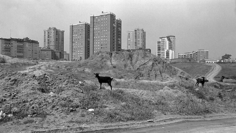 misterioso paisaje urbano de los anos 60