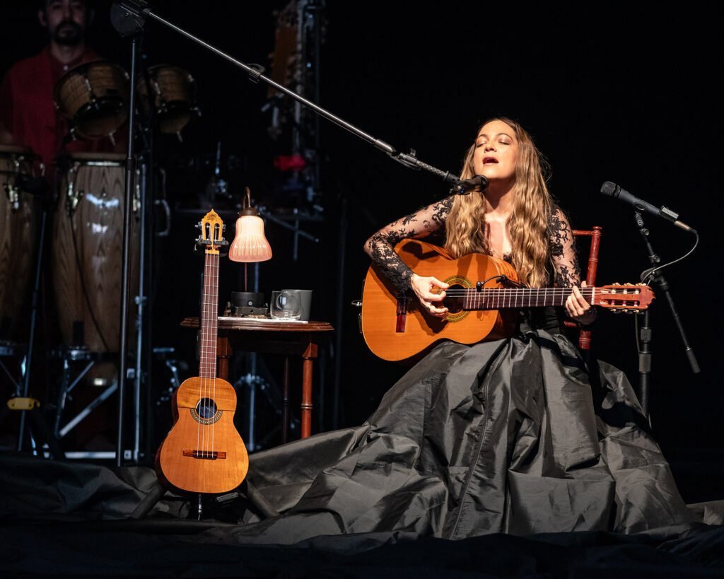 Quién es Natalia Lafourcade y qué significa "Hasta la raíz" 7 Quién es Natalia Lafourcade y qué significa “Hasta la raíz”