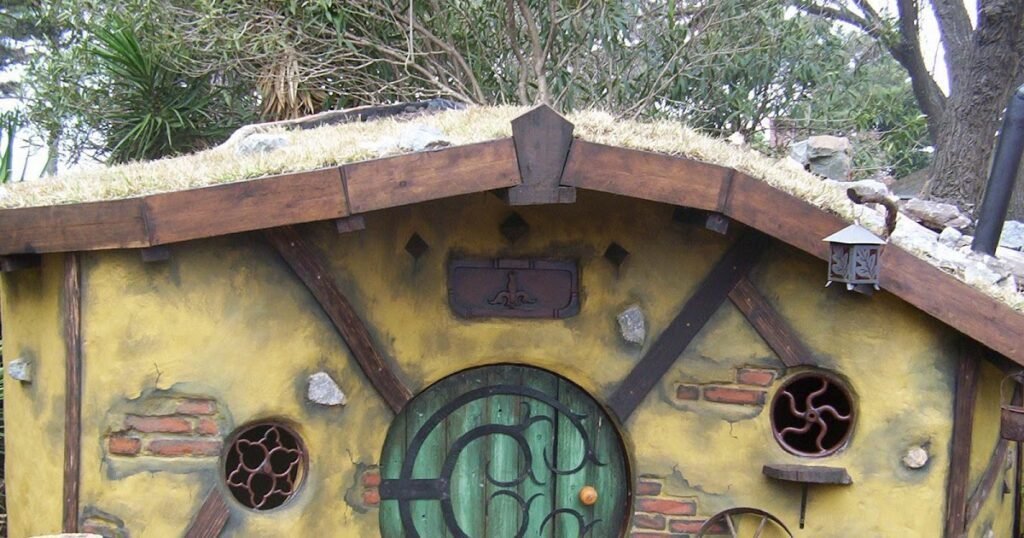 Qué atractivos ofrece El Viejo Hobbit en Villa Gesell 1 naturaleza y encanto en el viejo hobbit