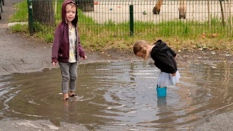 Cómo enseñar a los niños la importancia del cuidado del agua 8 Cómo enseñar a los niños la importancia del cuidado del agua