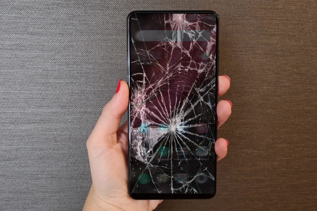 Cómo crear un fondo de pantalla roto como broma para tus amigos 6 Cómo crear un fondo de pantalla roto como broma para tus amigos