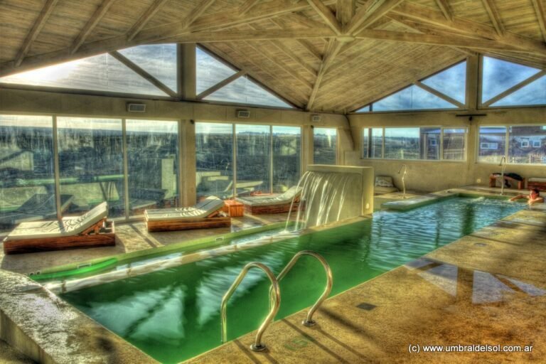 pileta climatizada en posada de montana 1