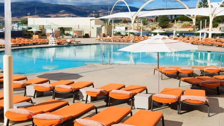 piscina del grand sierra resort y casino