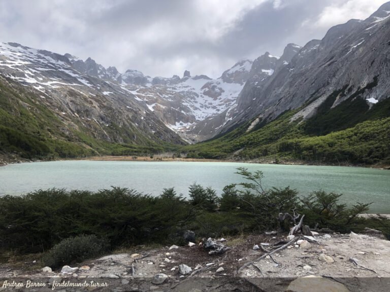 sendero hacia la laguna esmeralda