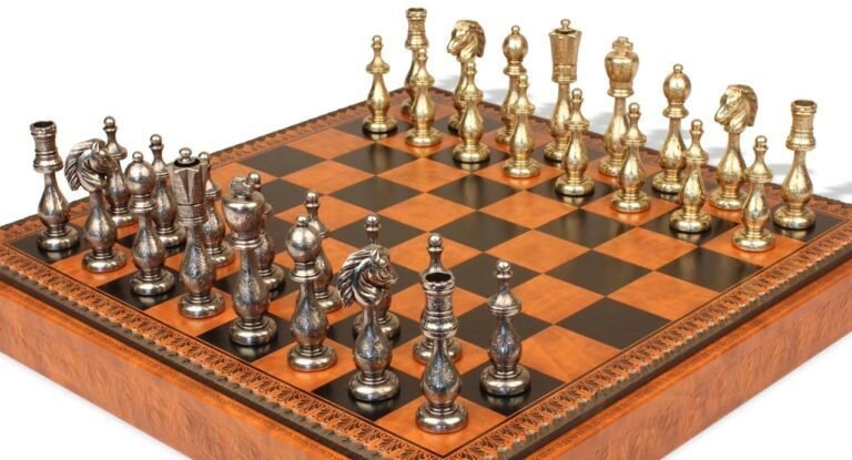 tablero de ajedrez con piezas al juego 1