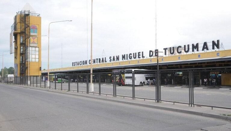 terminal de autobuses en tucuman