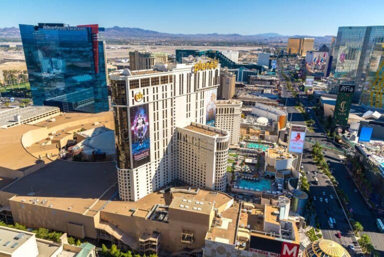 Cuáles son las principales atracciones del Planet Hollywood Resort & Casino en Las Vegas 13 vista panoramica del planet hollywood resort