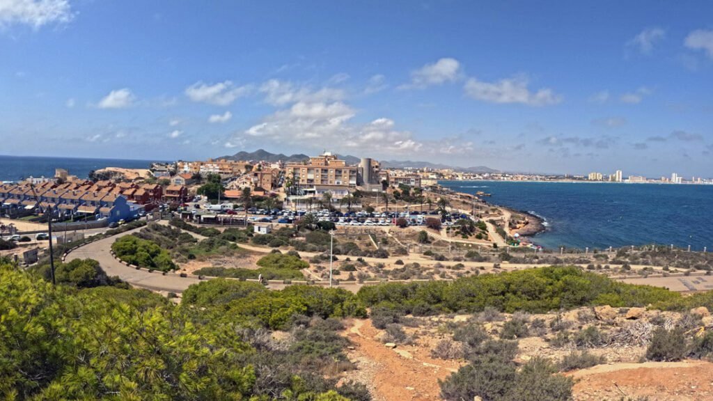 Qué actividades y servicios ofrece el puerto de Palos Mar Azul 6 Qué actividades y servicios ofrece el puerto de Palos Mar Azul